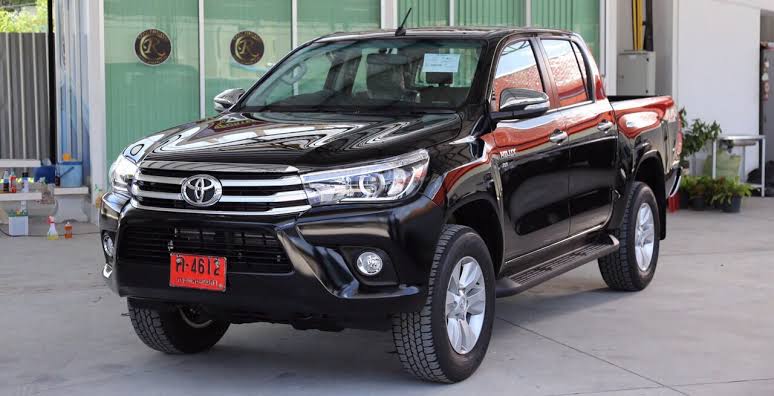 Toyota Revo